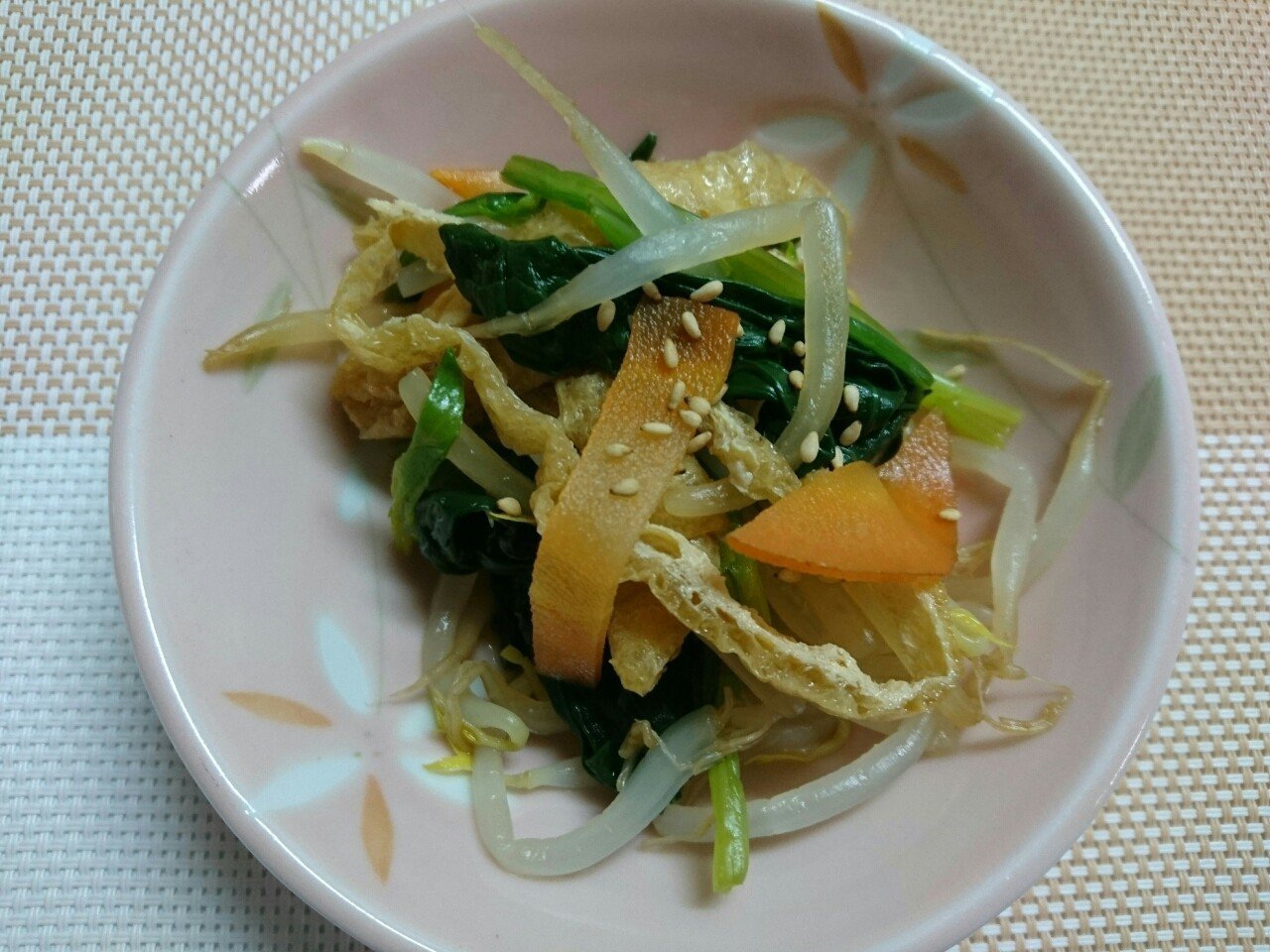 夕ご飯は豚汁 サゴチ の塩焼き 甘い卵焼き 大根とキュウリのぬか漬け もやしとほうれん草のポン酢和え しょうがご飯 ๑ ๑ ﾓｸﾞﾓｸﾞ ウズ Note