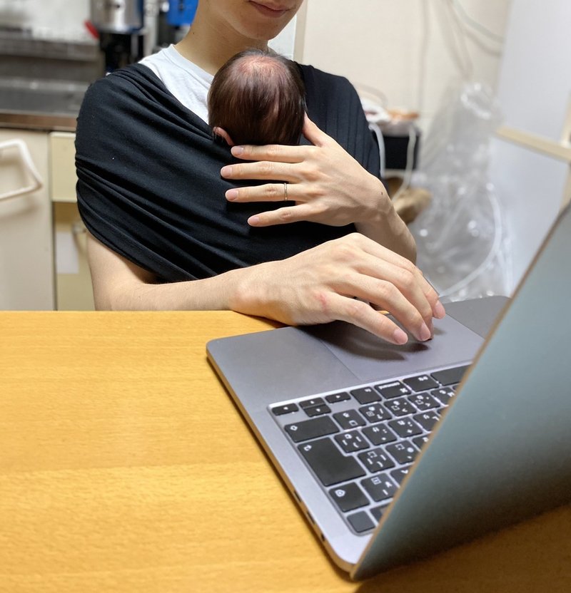 Konny の抱っこ紐を使ったら家事がはかどりました ゆりえ モンテッソーリやってみた Note
