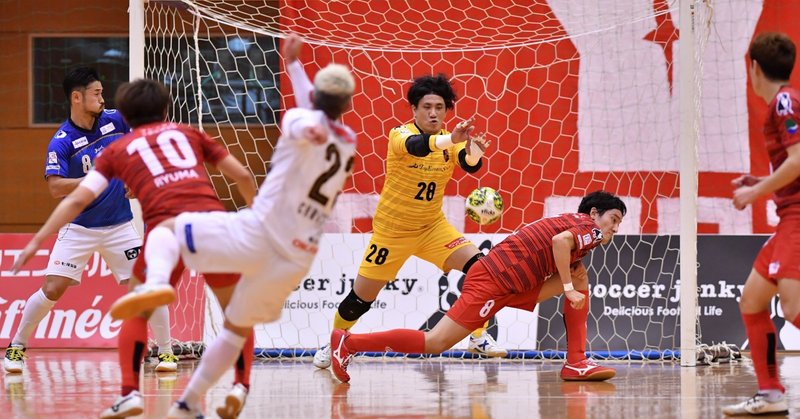 ガリンシャのアルトゥールを弾き飛ばしたゴール 全てが凄い 湘南 内村のゴール 八木の 神 コース 決勝弾 など 11月第4週 フットサル スーパープレー集 Kitatani Note ガリンシャのアルトゥールを弾き飛ばしたゴール 全てが凄い 湘南 内村のゴール 八木の 神 コース 決勝弾 など 11月第4週 フットサル スーパープレー集 Kitatani Note