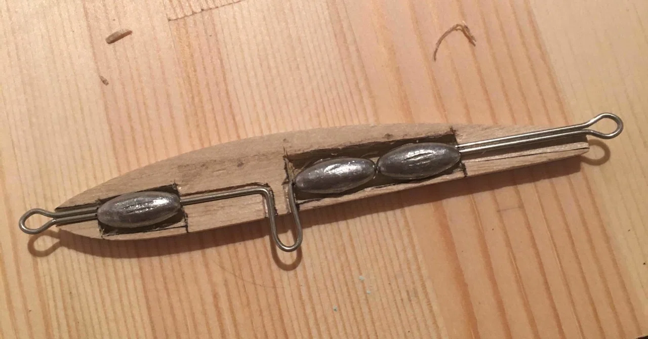 ハンドメイドルアーの作り方 その3 内部加工編｜潮騒ルアー@まじぱし