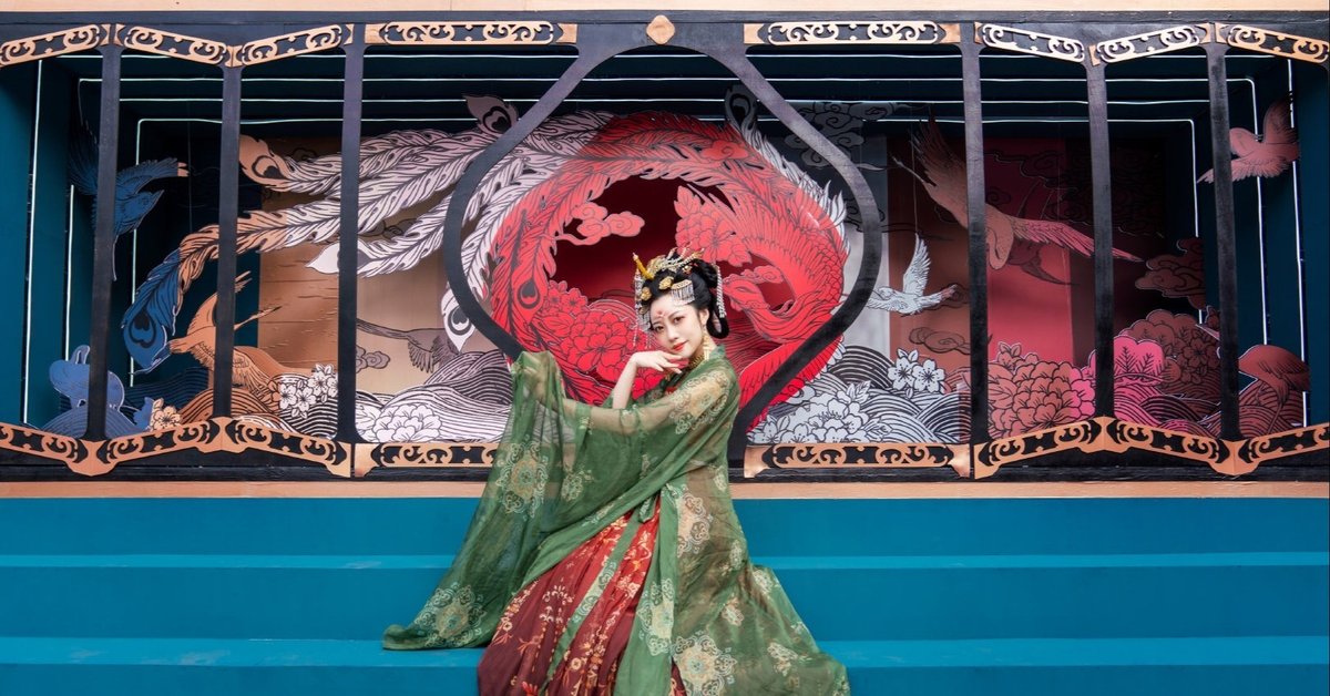 中国美術　唐偏髪拱手女佣　送料込み Amazon.co.jp: 中国古代绘画精品集簪花仕女图 (唐)周P 绘 中国