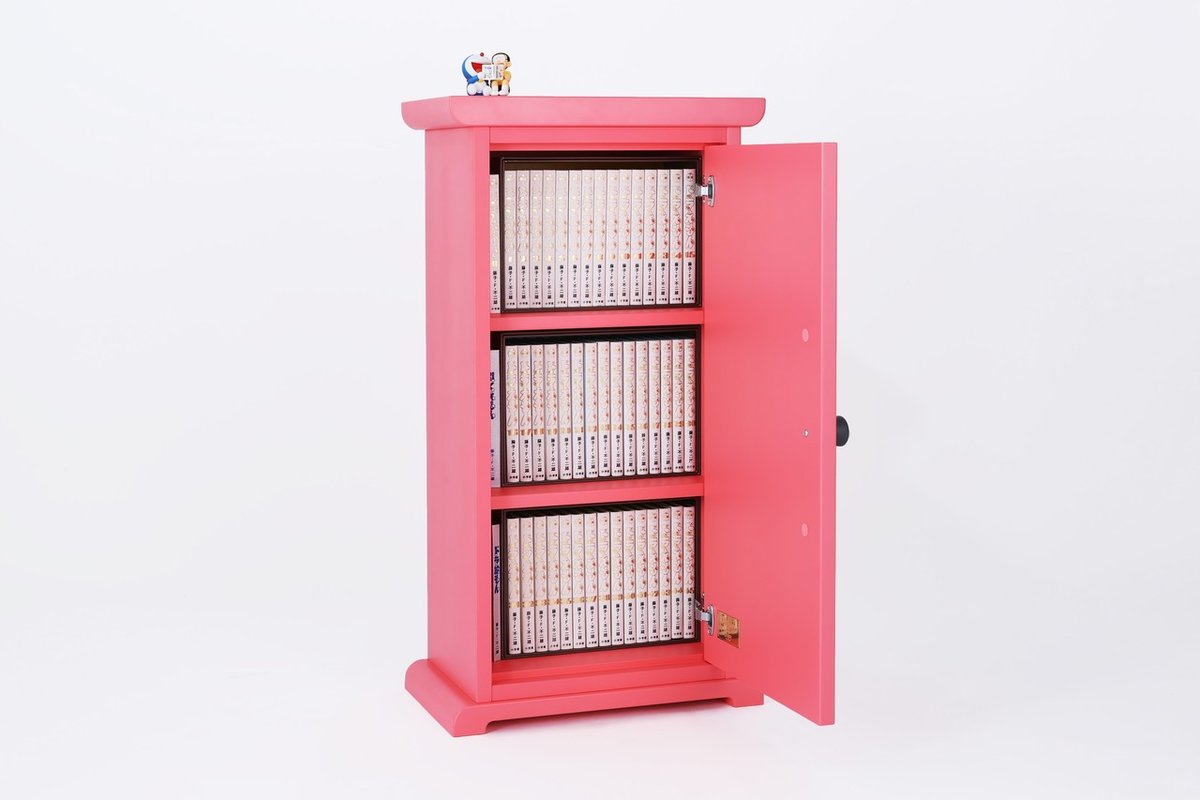 100年先まで暮らしを共にする家具にしたいーー「どこでもドア型本棚  