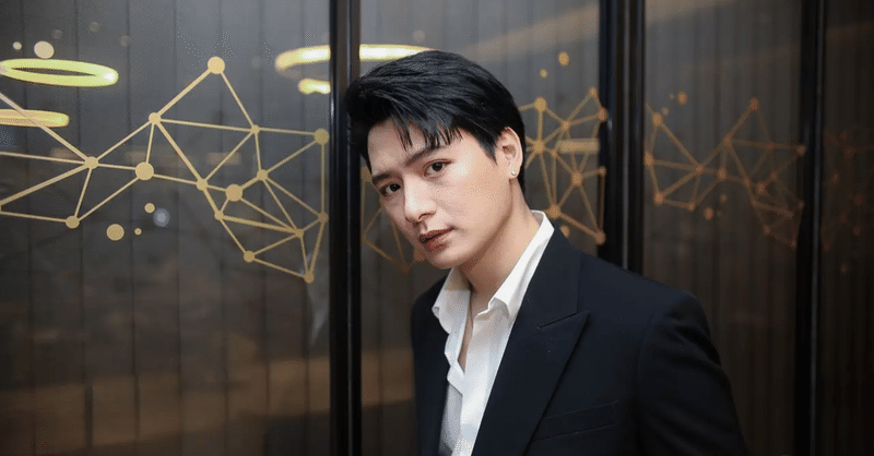 Kristのthairatインタビュー記事 和訳 Yuki Note Kristのthairatインタビュー記事 和訳 Yuki Note