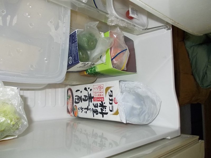 暮らしの工夫 空き牛乳紙パックやヨーグルトのパック で冷蔵庫のなかを整理整頓 ゴミと家計の削減 玻瑠佳 はるか Haruka Note