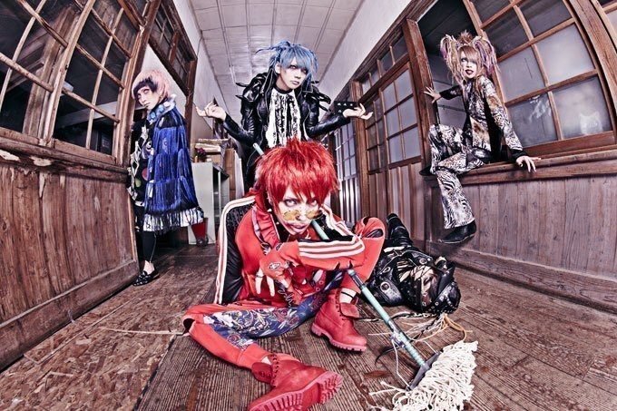 V系　D ディー　ASAGI　CD50点セット　ヴィジュアル系 2017年お勧めのヴィジュアル系バンド vol.1｜ヴィジュアル博士のる