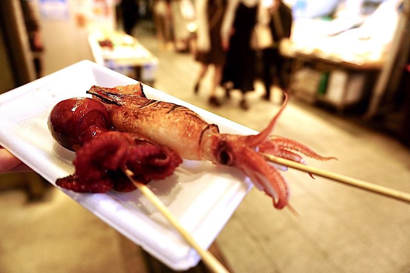 京都錦市場 食べ歩きオススメ絶品グルメをご紹介 ちゃんみお Note 京都錦市場 食べ歩きオススメ絶品グルメをご紹介 ちゃんみお Note