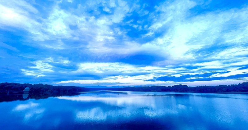 Iphone12pro か 一眼レフか ナイトモードは使える Paint It Blue Leftbank Note Iphone12pro か 一眼レフか ナイトモードは使える Paint It Blue Leftbank Note
