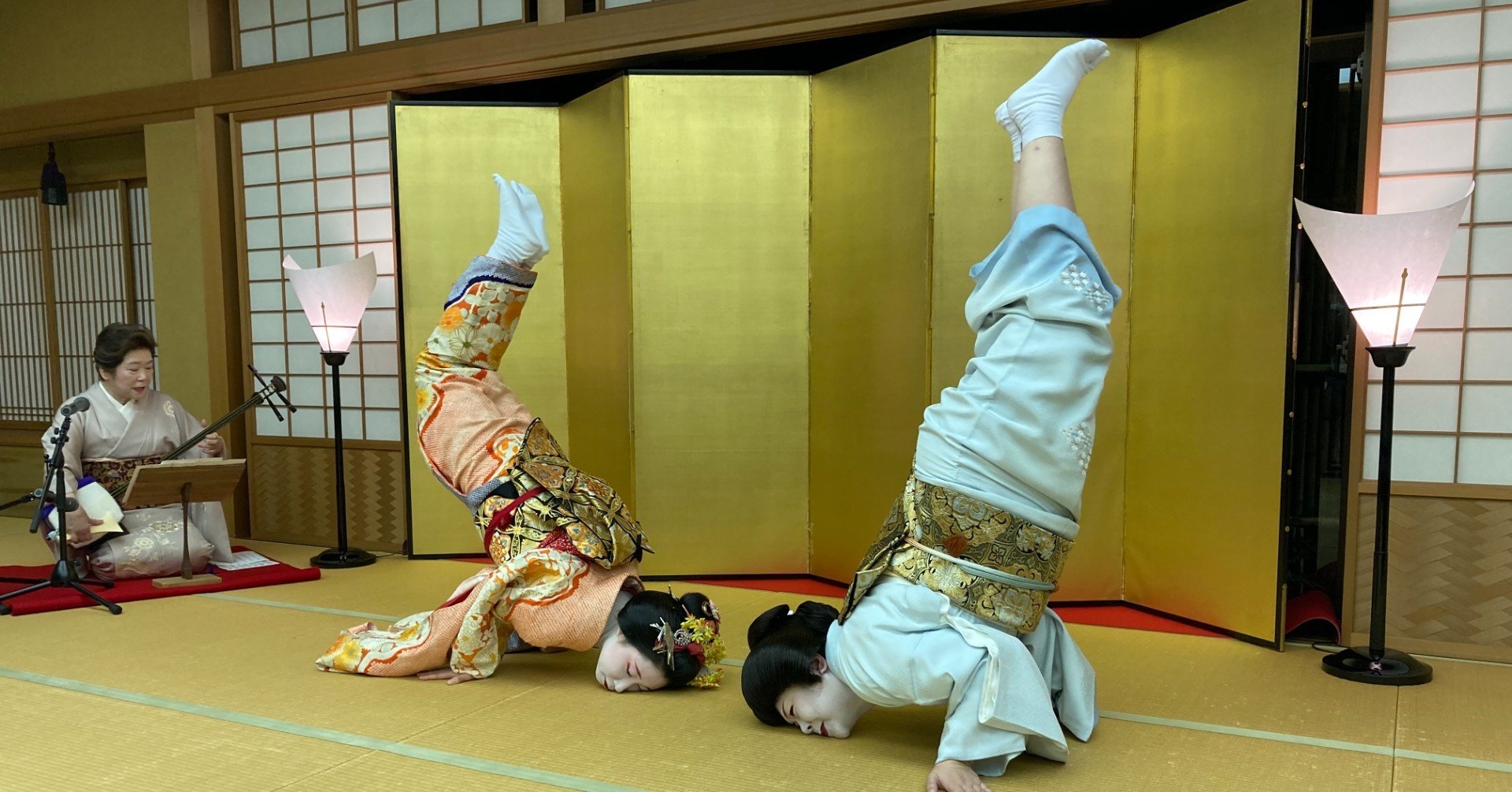 920baa2818f0220424bd7b4d9e6ad7