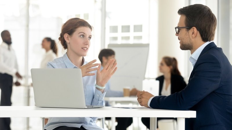 職場で好きな人に嫌われた 好きな女性に嫌われた場合の挽回方法とは 男の恋愛バイブル Hiro Note