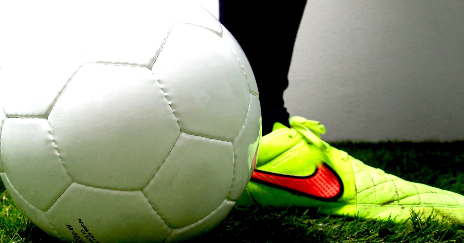 ナイキcmに女子サッカーが起用された意味 それは挑戦と自走 石井和裕 Ece Malicia Note ナイキcmに女子サッカーが起用された意味 それは挑戦と自走 石井和裕 Ece Malicia Note