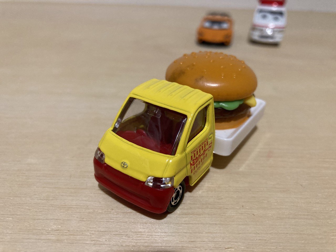 普通のトミカを簡単にカーズトミカみたく可愛くする方法 ショークロ 農業 エンタメの人 Note 普通のトミカを簡単にカーズトミカみたく可愛くする方法 ショークロ 農業 エンタメの人 Note