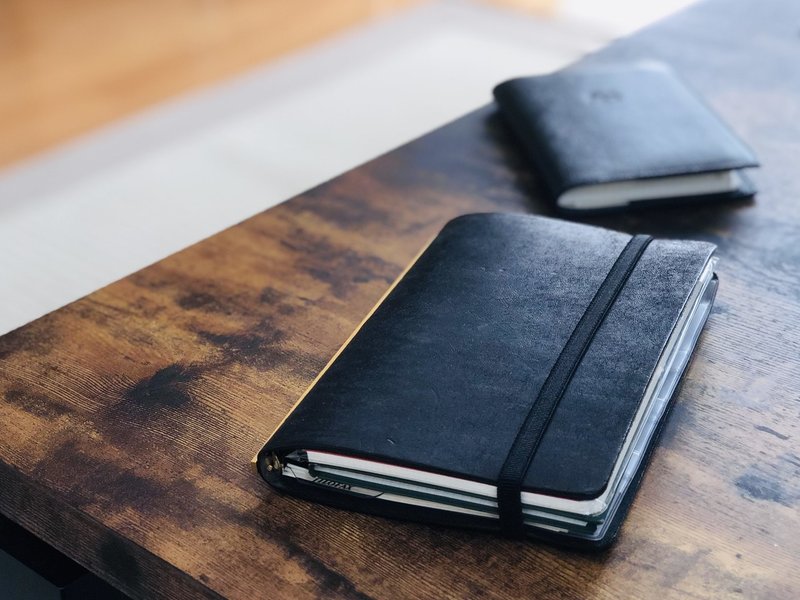 仕事用と私用の手帳は分けるべき ぽぽ Note