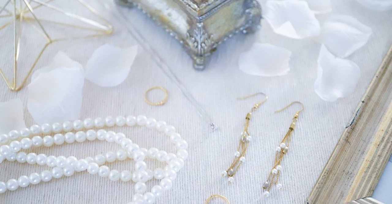 40代デビューした大人のピアスのはなし 詩 Uta アサクラ トモコ Note