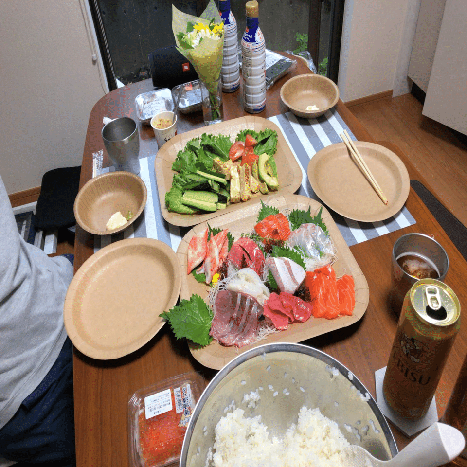 紙皿パーティーのススメ お粥研究家 鈴木かゆ Note