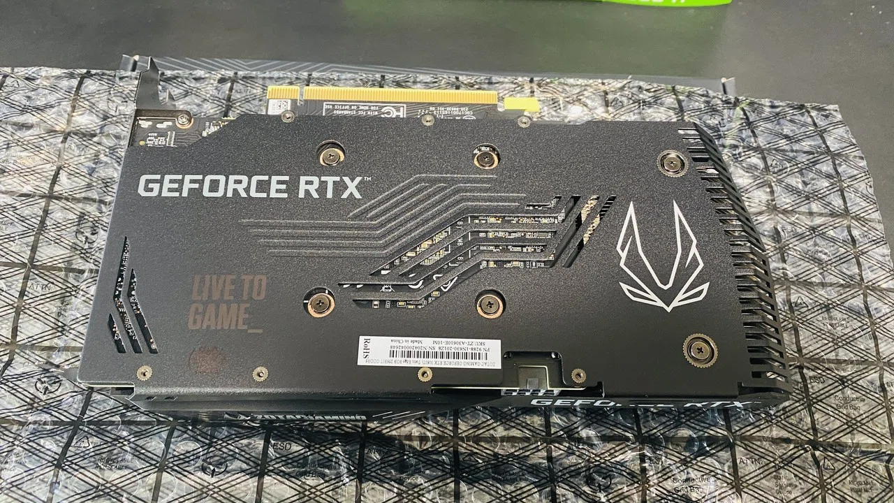 RTX3060ti購入。数年ぶりのグラボアップグレードに感動した RTX3060ti購入。数年ぶりのグラボアップグレードに感動した