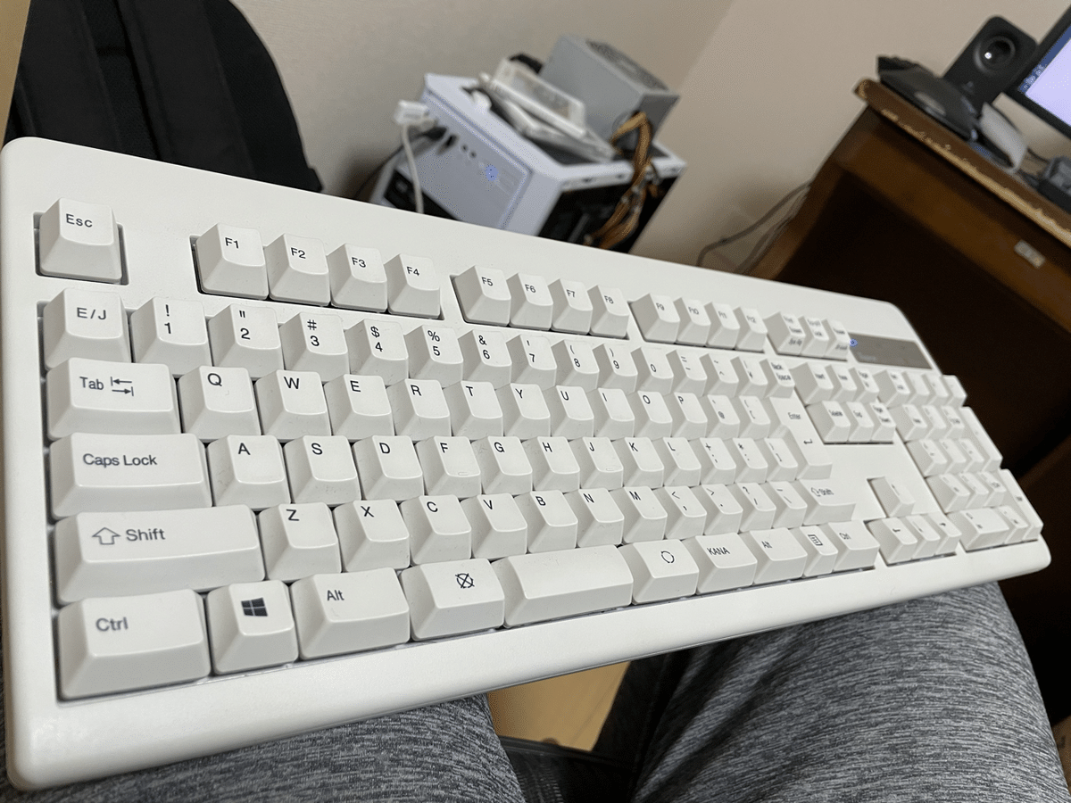カスタムHHKB 静音 30g REALFORCE軸 HHKB雪レビューREALFORCER3と比較/配列/打鍵感/静音 | しろきゃ