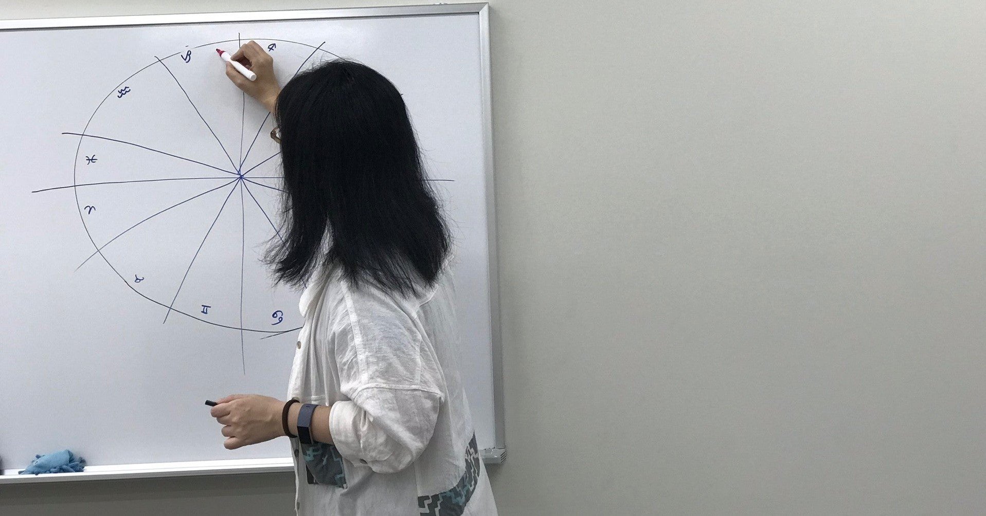Gcd ユークリッドの互除法 アルゴリズムの城 1 結局マイナー言語博覧会にまさかの195言語 ノートちゃん Note Gcd ユークリッドの互除法 アルゴリズムの城 1 結局マイナー言語博覧会にまさかの195言語 ノートちゃん Note