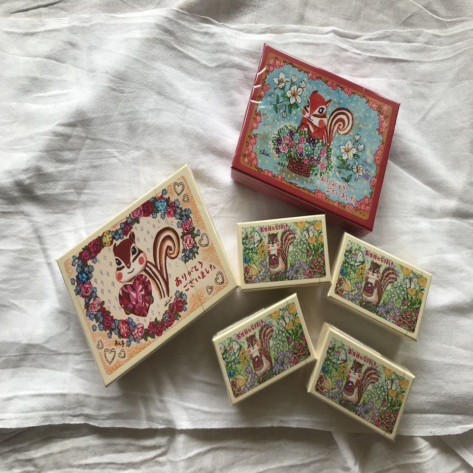 海外赴任が決まったら3 おすすめの送別ギフト お菓子編 Figaro Note
