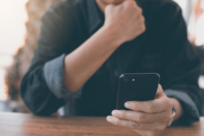 毎日来てたLINEが来なくなった!急に連絡が来なくなった女性心理は?|【男の恋愛バイブル】HIRO 毎日来てたLINEが来なくなった!急に連絡が来なくなった女性心理は?|【男の恋愛バイブル】HIRO