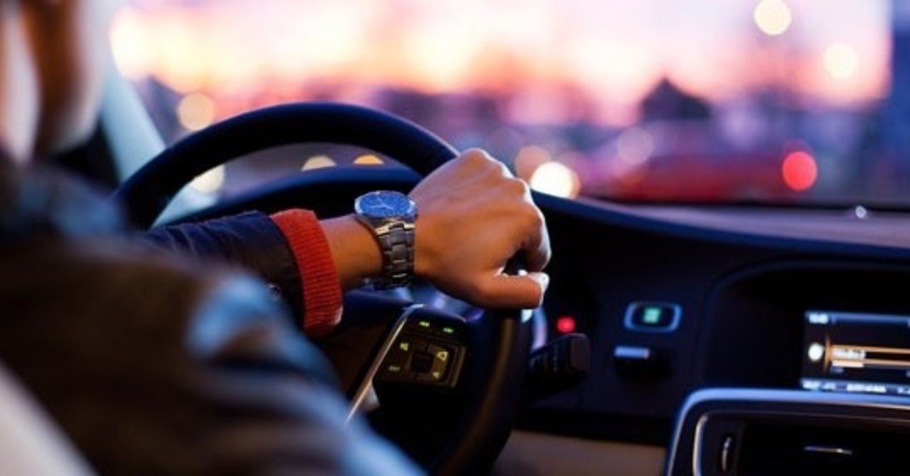 レンタカーではタバコは吸えない？電子タバコなら吸ってもばれない 