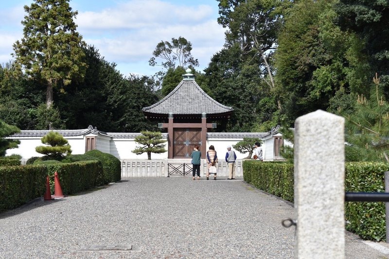 持明院統 後光厳流 そして 神武一系 へ 皇統意識の変遷を 深草北陵 で読み解く 藤原 大翔 大学2年 皇室 朝鮮王朝 Note 持明院統 後光厳流 そして 神武一系 へ 皇統意識の変遷を 深草北陵 で読み解く 藤原 大翔 大学2年 皇室 朝鮮王朝 Note