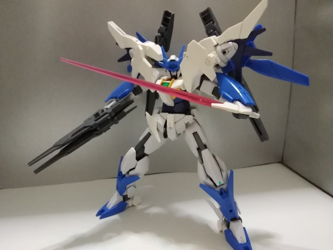 ガンダムダブルオースカイメビウス｜ノアス