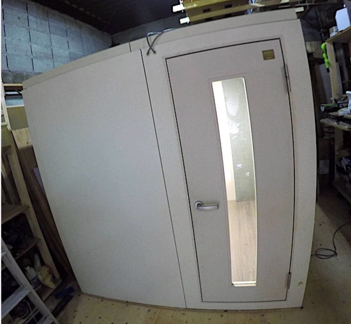 中古防音室、アビテックス 1.5畳、2台入荷しました！現状キレイ