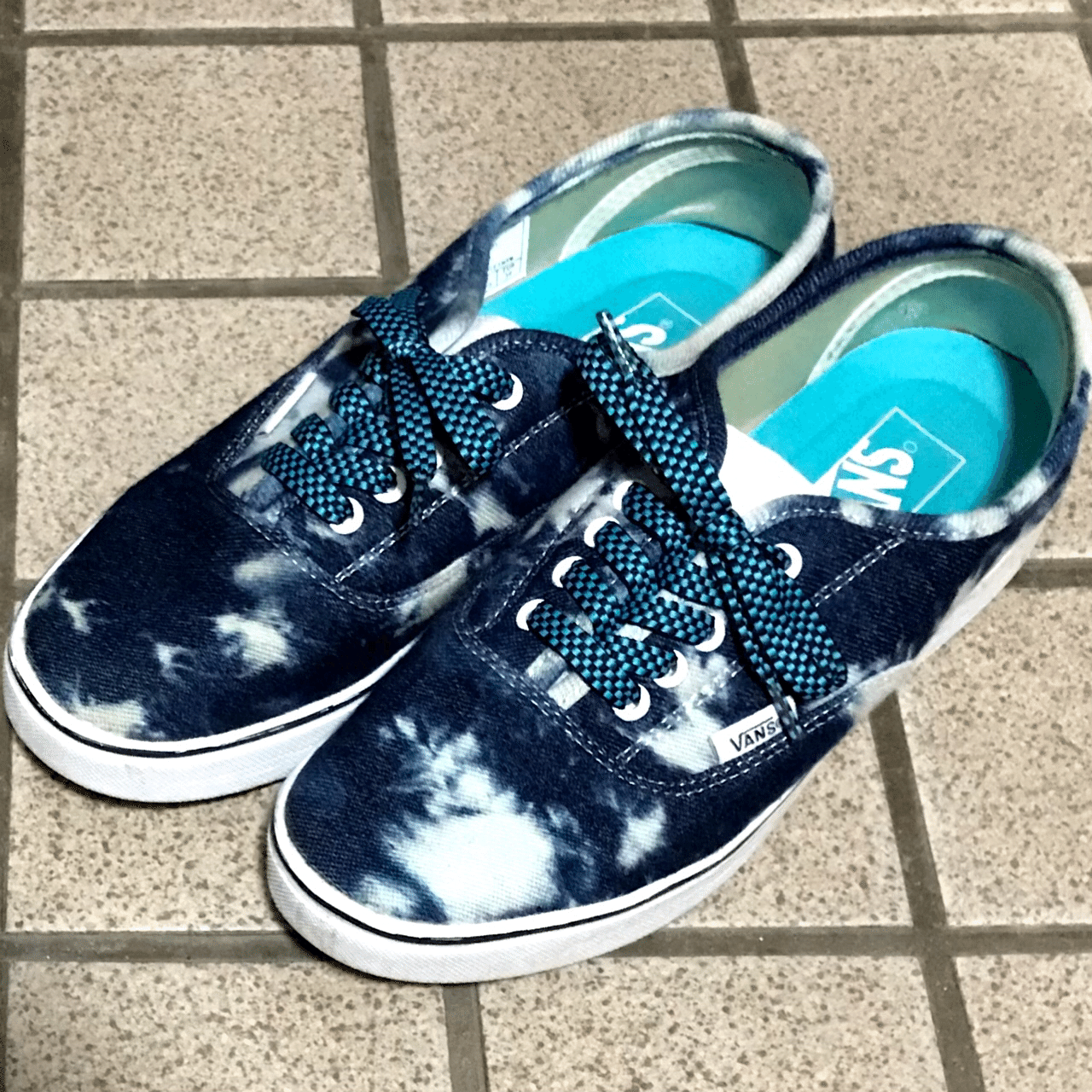 靴紐を変えるだけで印象はとても変わる Yuklab Note