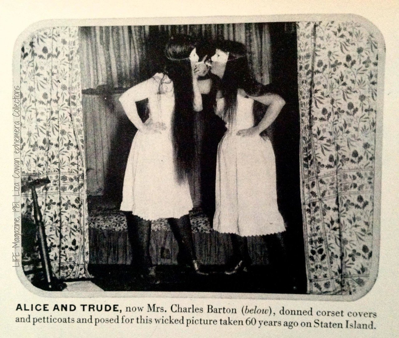 EDK41 アリス・ヒース作 「白鳥を抱く少女の像」 1991年 オースティン EDK41 アリス・ヒース作 「白鳥を抱く少女の像」 1991年