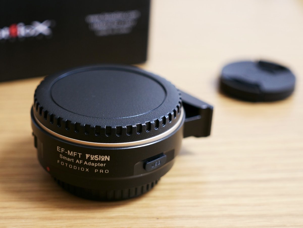 Photographing With, Vol. 10: マイクロフォーサーズにCanon EF Photographing With, Vol. 10: マイクロフォーサーズにCanon EF