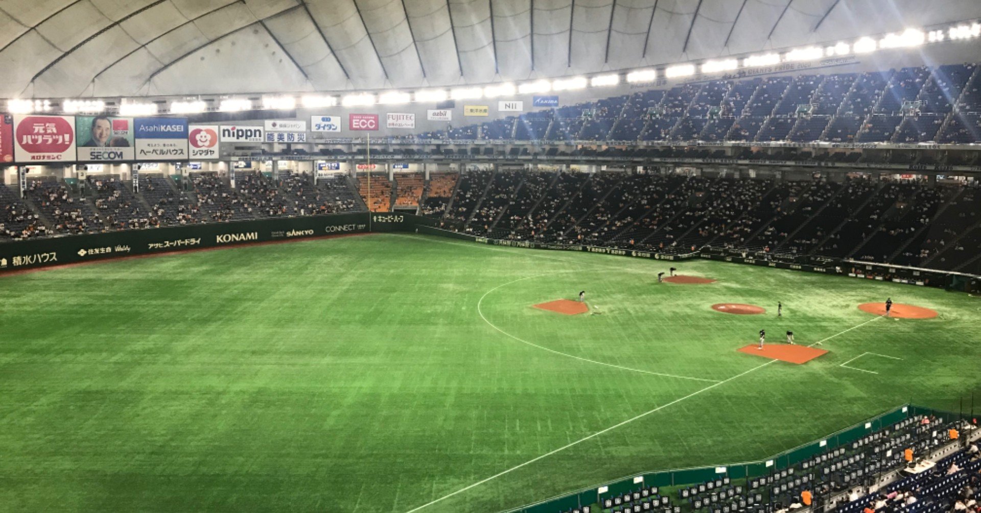 ★新品！内野でも外野でもいい球場へ連れて行ってね 絶対直球女子！プレイボールズ「内野でも外野でもいい球場へ連れ