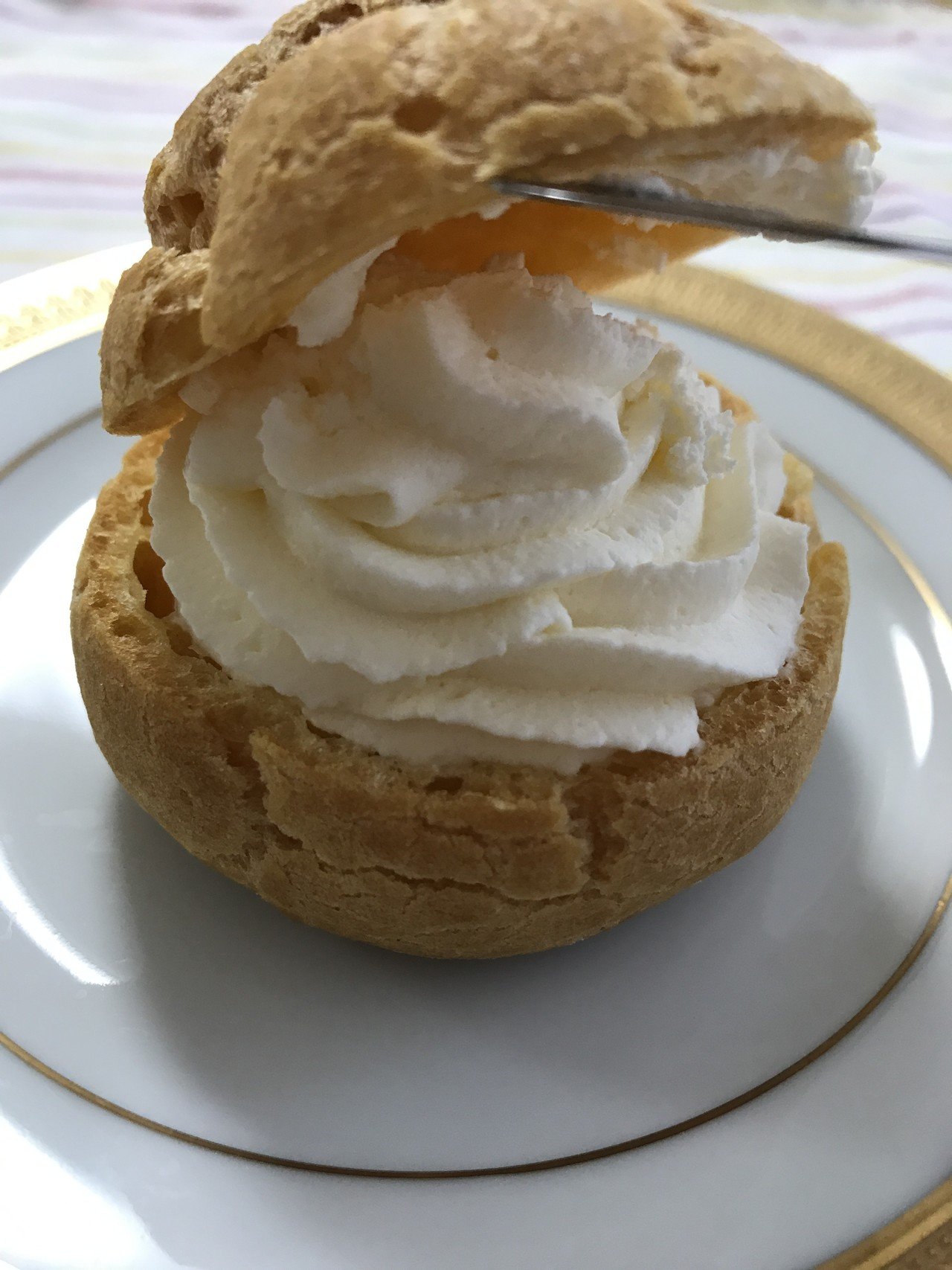 ドキドキする席で困らない シュークリームのキレイな食べ方 ちょこっとマナー 井垣利英 ちょこっとマナー 会話美人ひと言レッスン Note ドキドキする席で困らない シュークリームのキレイな食べ方 ちょこっとマナー 井垣利英 ちょこっとマナー 会話美人ひと言レッスン Note