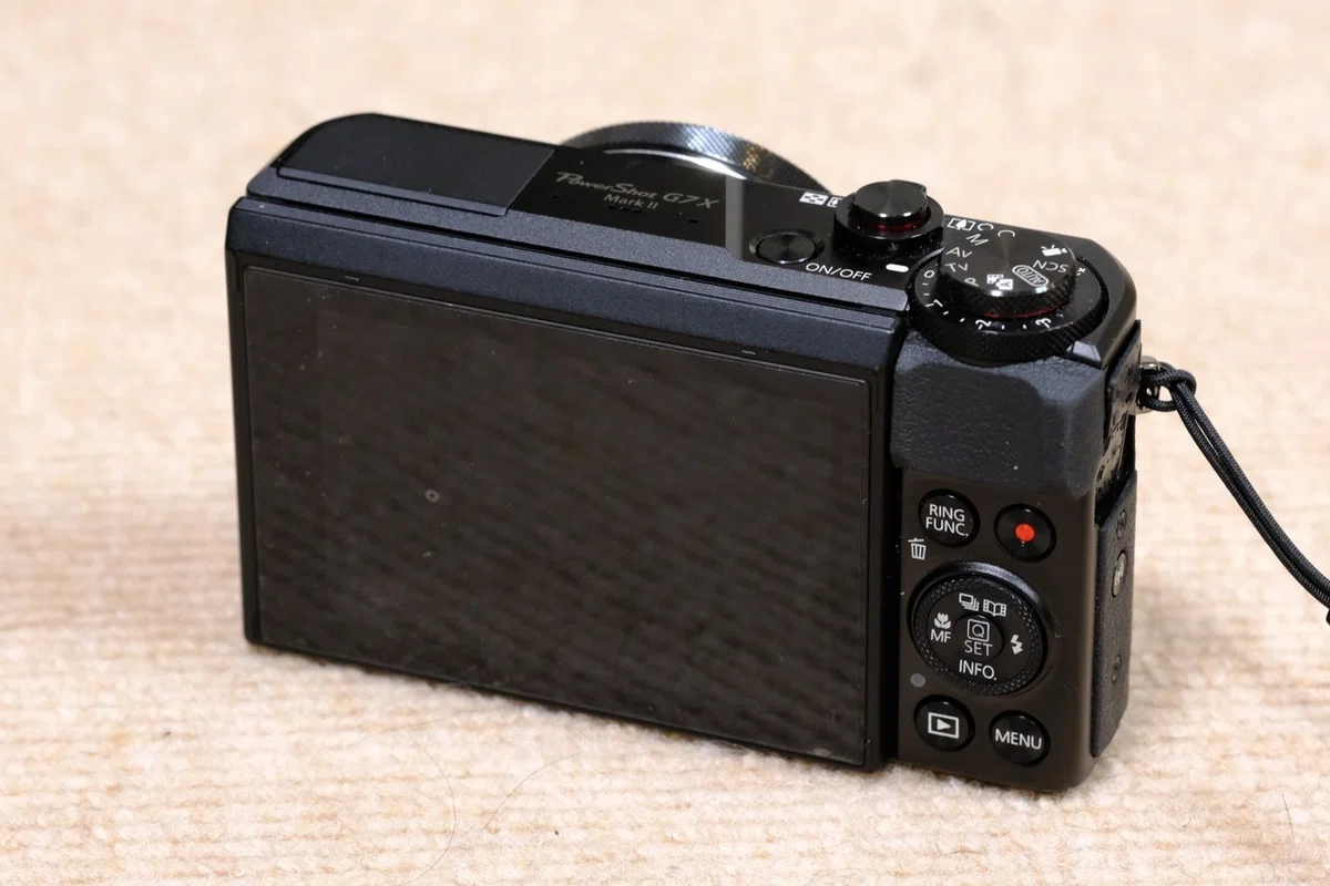 意外に使っているPowerShot G7 X Mark IIについて｜utsuno