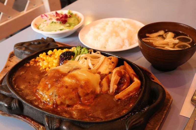 長年愛され続ける洋食店 レストランぱらだいす 東松島市矢本 石巻days 未来都市の生き方 Note