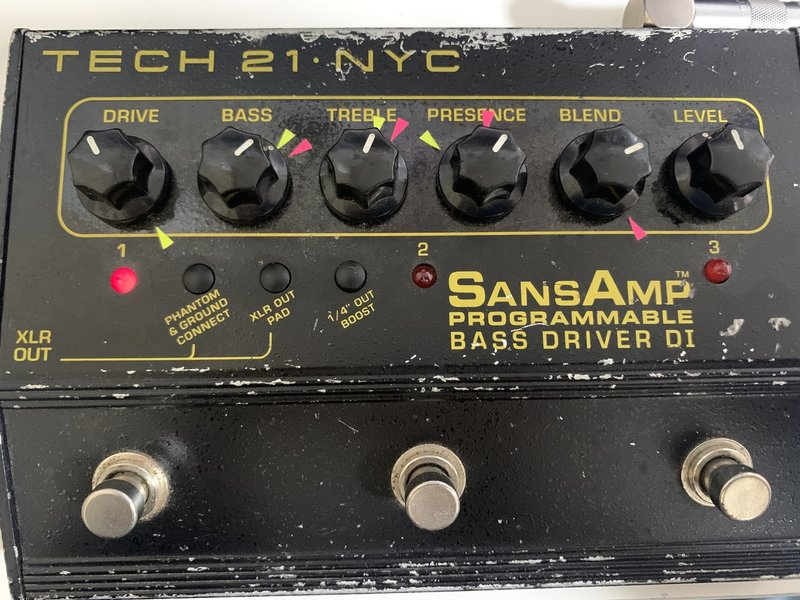 Tech21 SANSAMP PROGRAMMABLE BASS DRIVER DI（比較レビュー）｜5884 