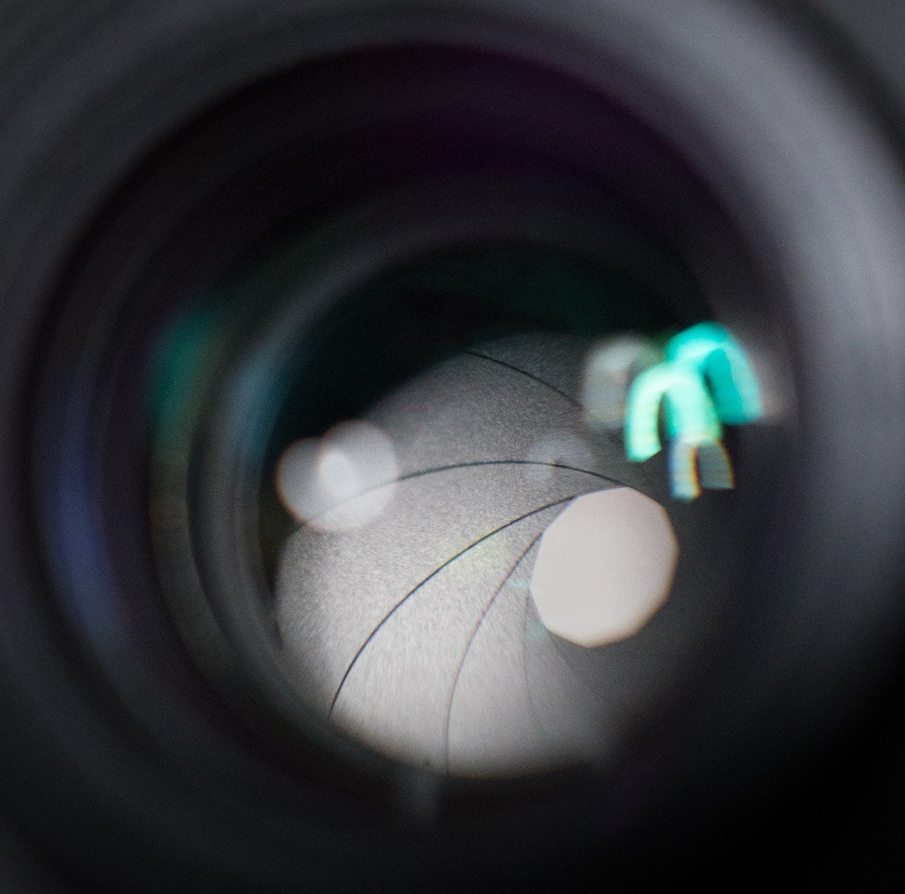 激安の超広角単焦点レンズの実力にびっくりした、f2.0ですよ