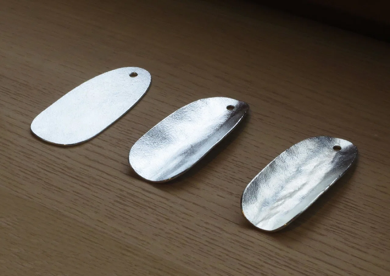 銀製靴べら 蓮葉彫刻 工芸品 木箱入りSILVER刻印あり未使用品