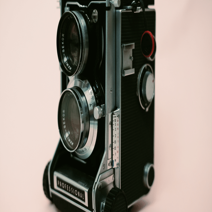 二眼レフカメラMamiyaC33で散歩｜ひかる
