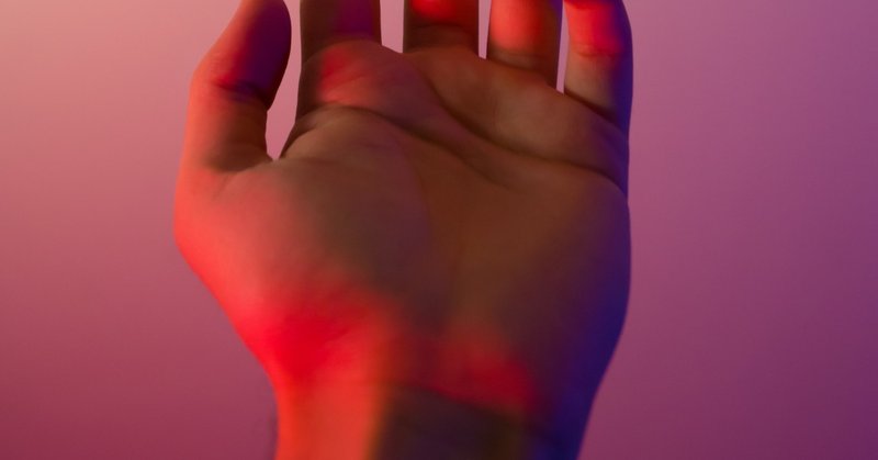 性的に惹かれる人は手が性的 aayas note