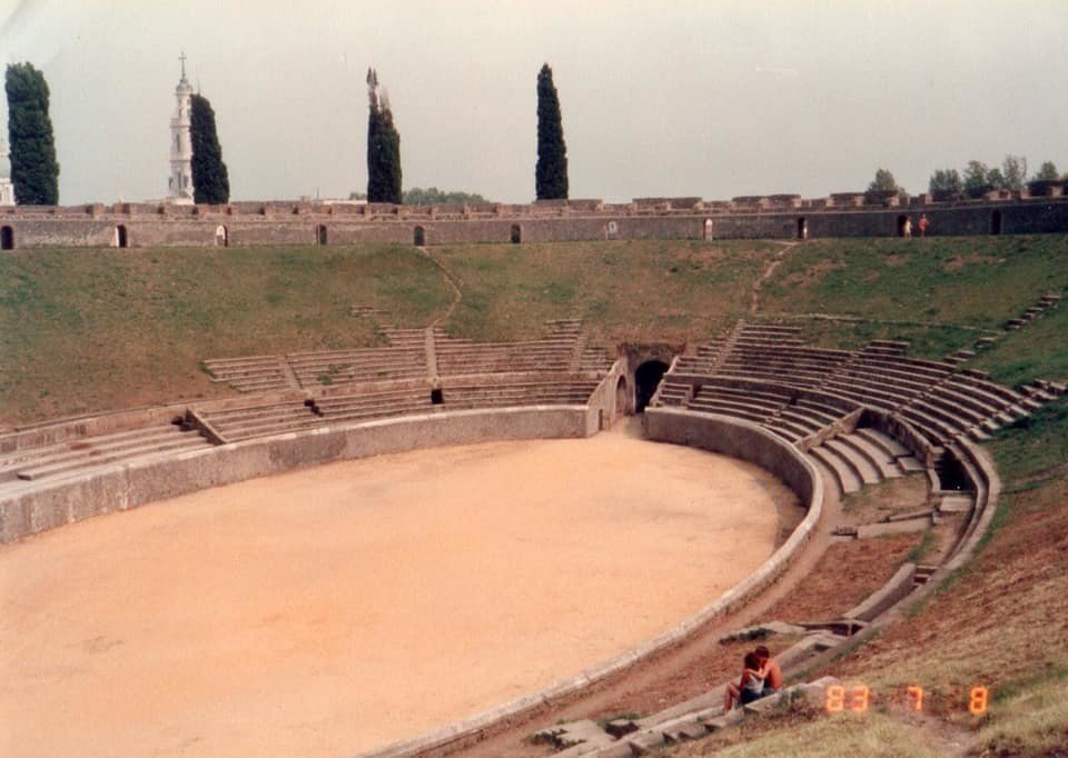 ポンペイで アムリトサルで ダラムサラで聴く ピンク フロイド エコーズ 歌詞和訳 山本 剛 Note ポンペイで アムリトサルで ダラムサラで聴く ピンク フロイド エコーズ 歌詞和訳 山本 剛 Note