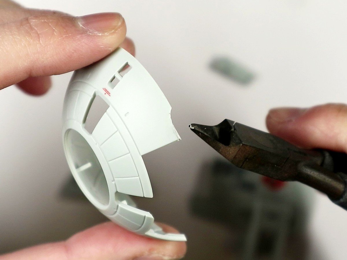 ダメージ表現 百均の はんだごて と ライター を使って ガンプラの ダメージ痕 を再現 ジンのガンプラ研究室 Note