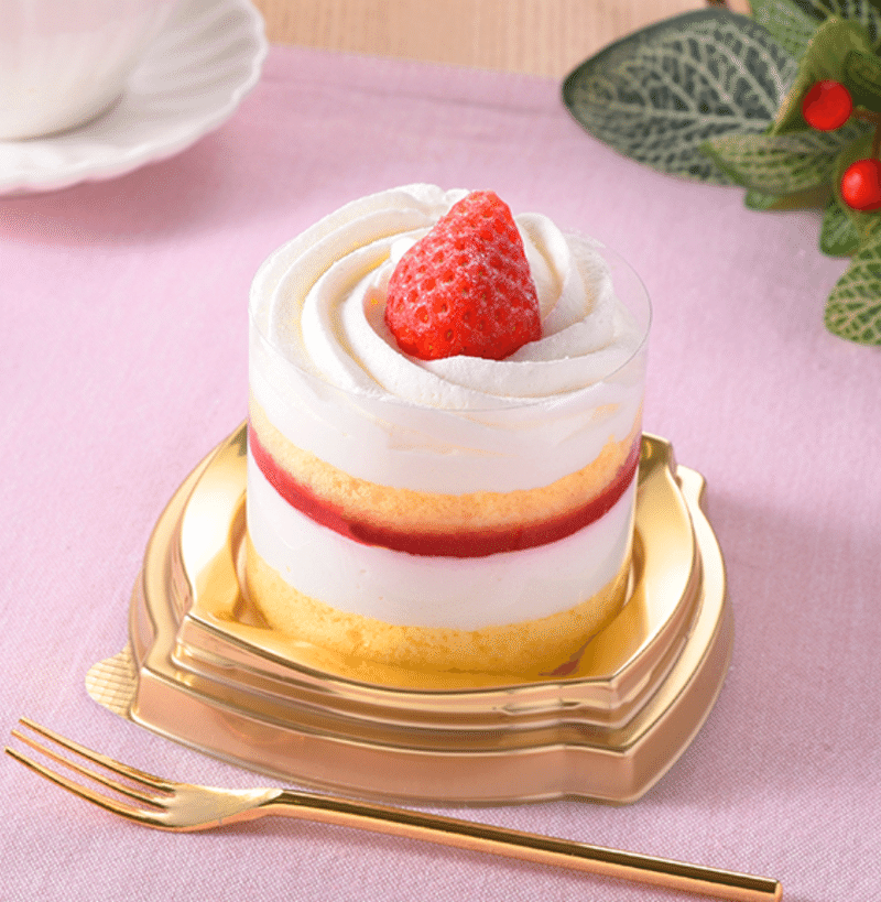 ファミマ 12月発売 可愛いミニサイズのクリスマスケーキ ３選 Yukisnooow いただきます Note