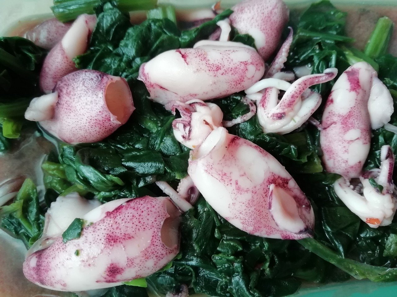 初めてその存在を知りった ひいか と旬の食材 ちぢみほうれん草 を作った和洋中な煮浸し 香ずし Note