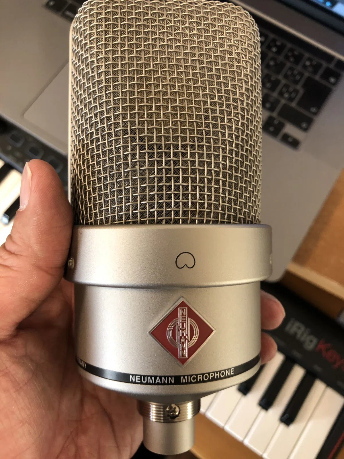 Neumann TLM 49 コンデンサーマイク 新品同様 25年12月購入