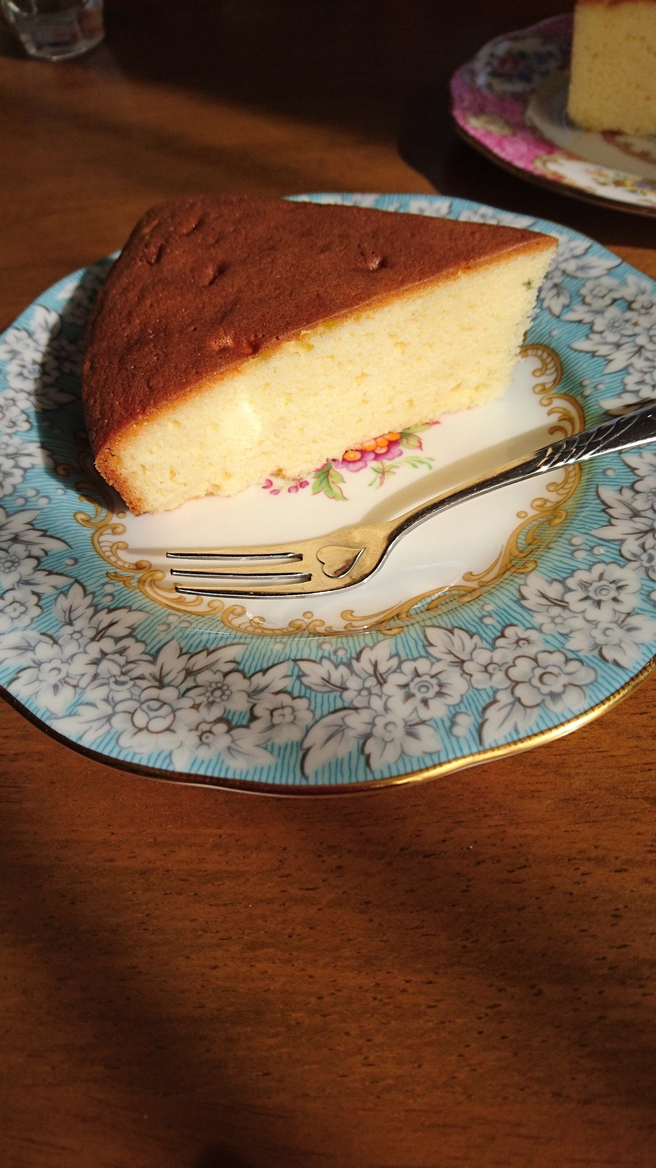 バターケーキをおやつに食べた やっぱり美味しい マリーゴールド Note バターケーキをおやつに食べた やっぱり美味しい マリーゴールド Note
