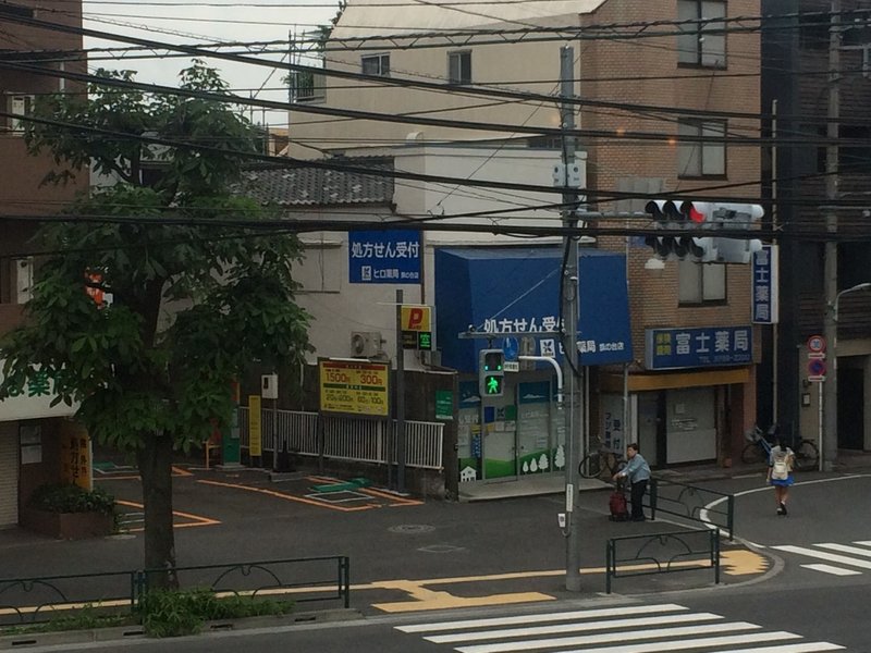 歩道のベンチはまちづくりの基本 だから ニューヨークは00ものベンチを戦略的に設置する さぁ ベンチ難民国日本で 最初に立ち上がる都市はどこか 大西正紀 Groundlevel 喫茶ランドリー Note 歩道のベンチはまちづくりの基本 だから ニューヨークは00ものベンチを戦略的に設置する さぁ ベンチ難民国日本で 最初に立ち上がる都市はどこか 大西正紀 Groundlevel 喫茶ランドリー Note