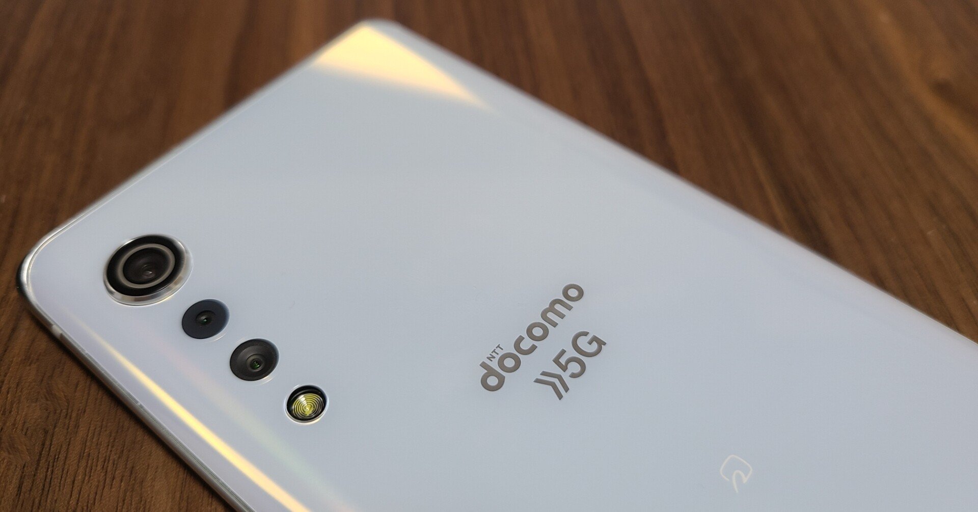 LG VELVET L-52A docomo ホワイト 報道発表資料 : （お知らせ）「ドコモ スマートフォン LG VELVET L-52A