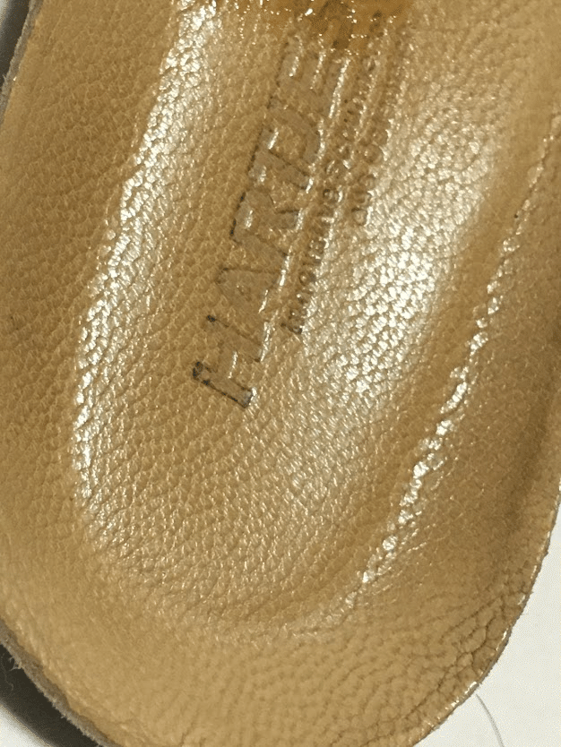 靴屋の裏ワザ 確実に足の前すべりを止める方法 コバ靴店 こば Note