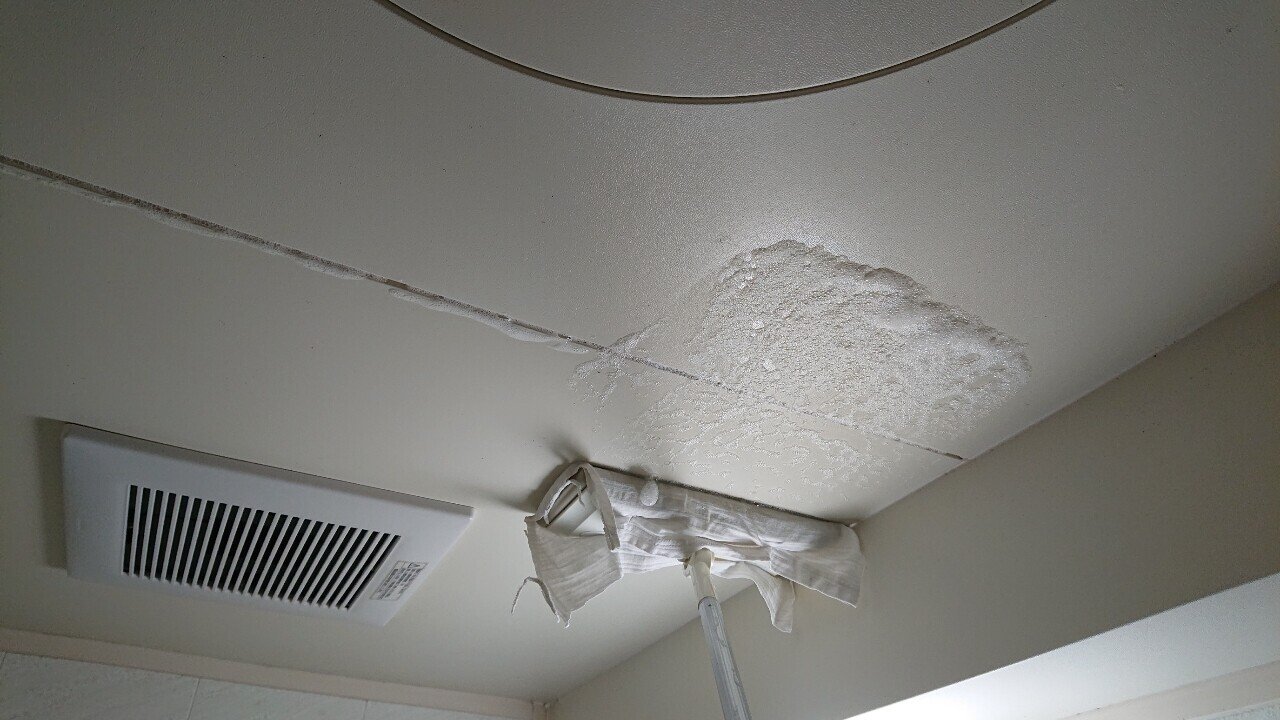 カビキラーを使うのはこれで最後だ と心に決めて 風呂の天井と壁を徹底的に掃除した話 Coまなびぃ ナンバヨウコ Note カビキラーを使うのはこれで最後だ と心に決めて 風呂の天井と壁を徹底的に掃除した話 Coまなびぃ ナンバヨウコ Note