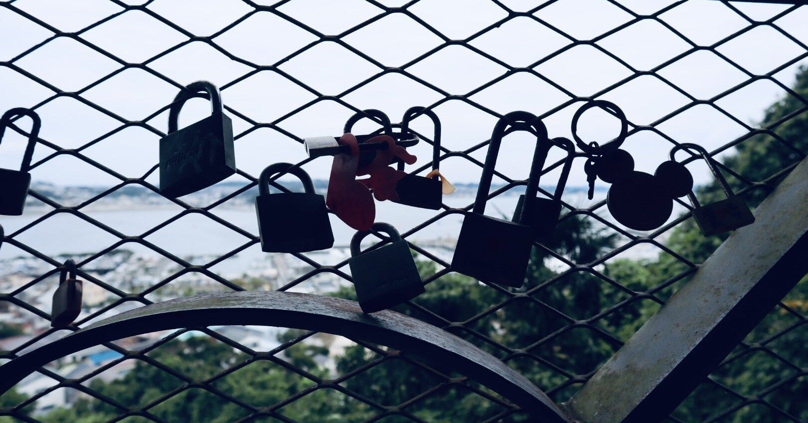 暗号技術についての疑問をプログラムを動かすことで納得できる本 Pythonでいかにして暗号を破るか Masuipeo Note 暗号技術についての疑問をプログラムを動かすことで納得できる本 Pythonでいかにして暗号を破るか Masuipeo Note